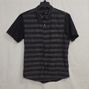 Hurley Men's XL Gray Black Striped Short Sleeve Button-Up Shirt Pocket